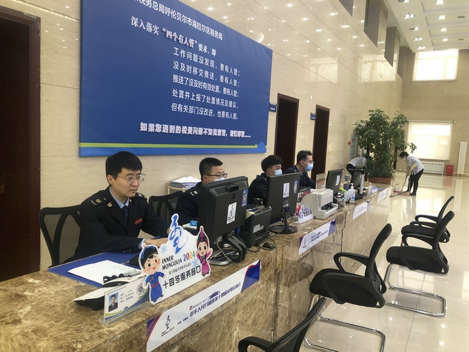 中共黨員、一等功榮立者王曙光不言放棄，堅(jiān)持到比賽最后（王鵬）.jpg