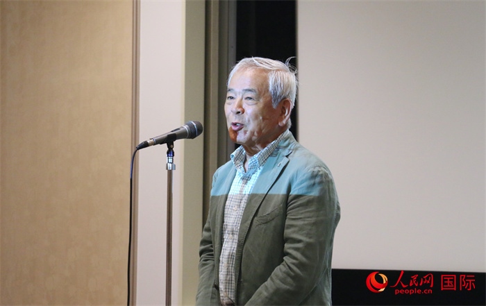 展覽名譽(yù)顧問、日本前文化廳長官青柳正規(guī)致辭。（人民網(wǎng) 許可攝）