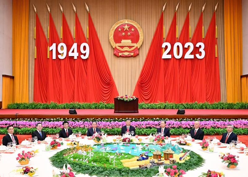 △2023年9月28日，慶祝中華人民共和國(guó)成立74周年招待會(huì)在北京人民大會(huì)堂舉行。