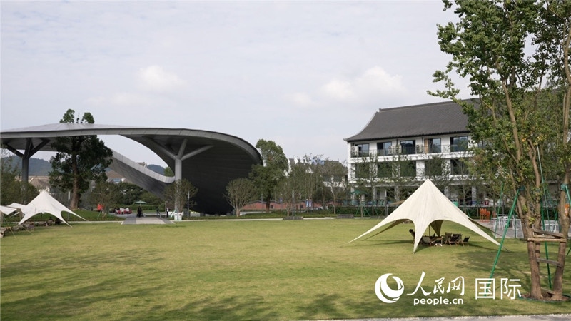 安吉露營(yíng)地。人民網(wǎng) 彭昱凱攝