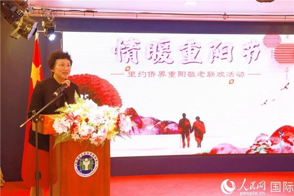 當(dāng)?shù)貢r(shí)間10月23日，國務(wù)院僑務(wù)辦公室主任陳旭（中）在巴西里約熱內(nèi)盧出席國務(wù)院僑辦代表團(tuán)與里約僑界座談會(huì)。 王天聰 攝