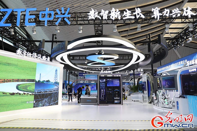 【烏鎮(zhèn)鏡像】“互聯網之光”博覽會：黑科技展示“智”造魅力