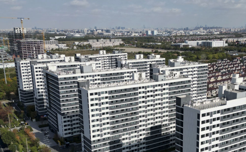社區(qū)外景（無人機照片）。