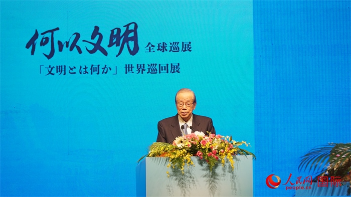 日本前首相福田康夫致辭。人民網(wǎng) 蔣曉辰攝