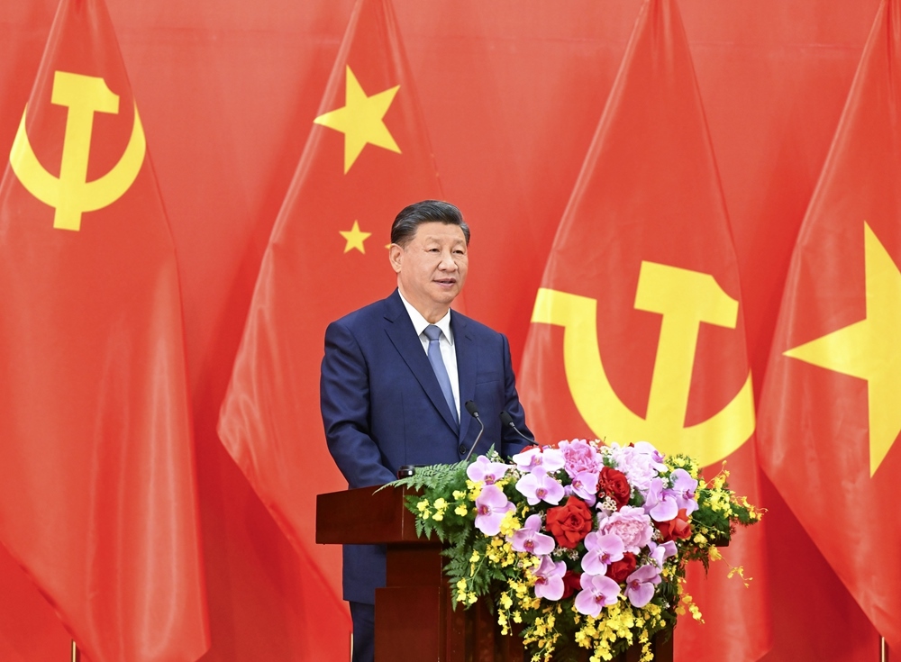 習(xí)近平總書記發(fā)表題為《賡續(xù)傳統(tǒng)友誼，開創(chuàng)中越命運共同體建設(shè)新征程》的重要講話。