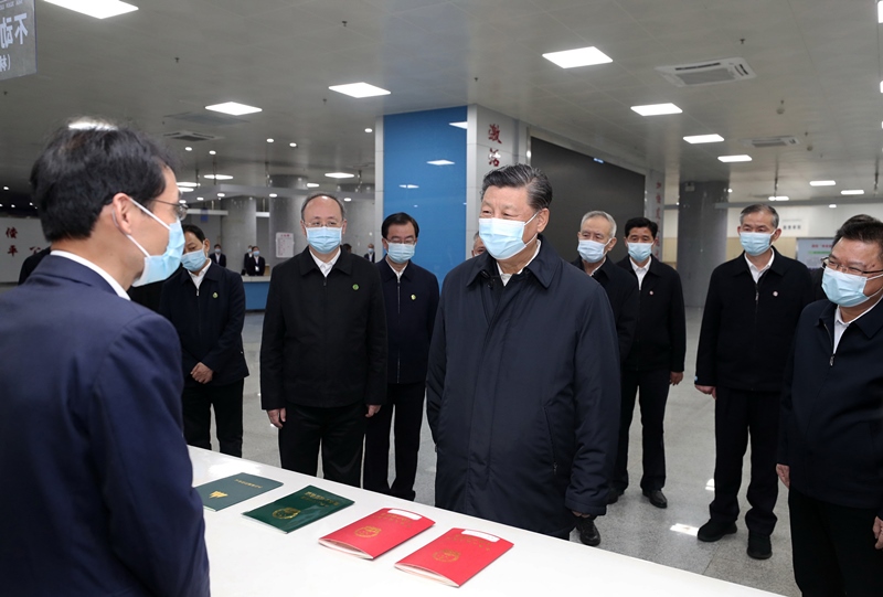 2021年3月23日，習(xí)近平在福建三明沙縣農(nóng)村產(chǎn)權(quán)交易中心考察。