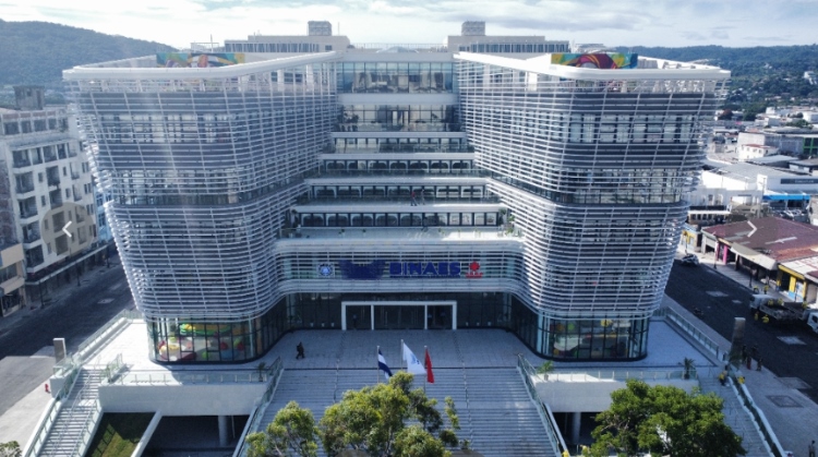 圖為中國(guó)援建薩爾瓦多國(guó)家圖書館實(shí)景。 圖片由中國(guó)援薩爾瓦多國(guó)家圖書館項(xiàng)目施工技術(shù)組提供