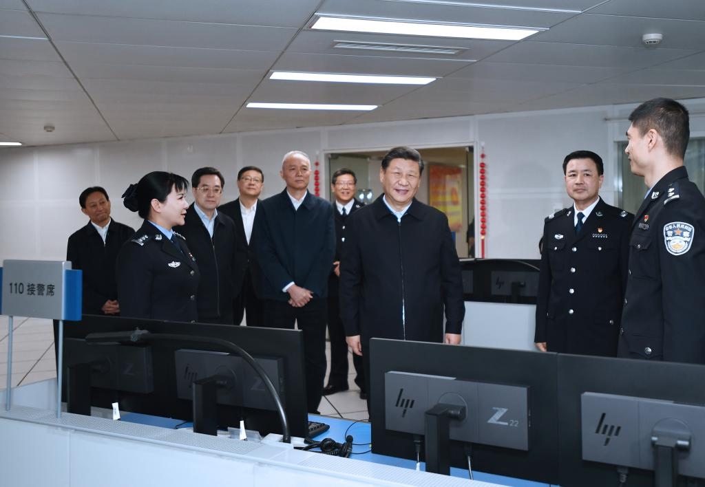 2019年2月1日上午，習(xí)近平總書記在北京市公安局看望慰問公安民警，并向全國廣大公安民警拜年。新華社記者 謝環(huán)馳 攝