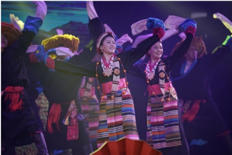圖為2024“歡樂春節(jié)”中泰互致新春賀辭活動(dòng)現(xiàn)場(chǎng)。 中國駐泰國大使館文化處供圖