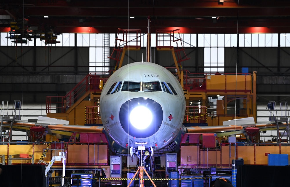 2022年11月9日，在空客天津總裝線，其首架空客A321飛機(jī)上線開始總裝。新華社記者 趙子碩 攝