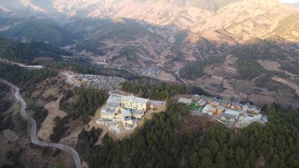 三河村全景（無人機照片）。新華社記者 尹恒 攝