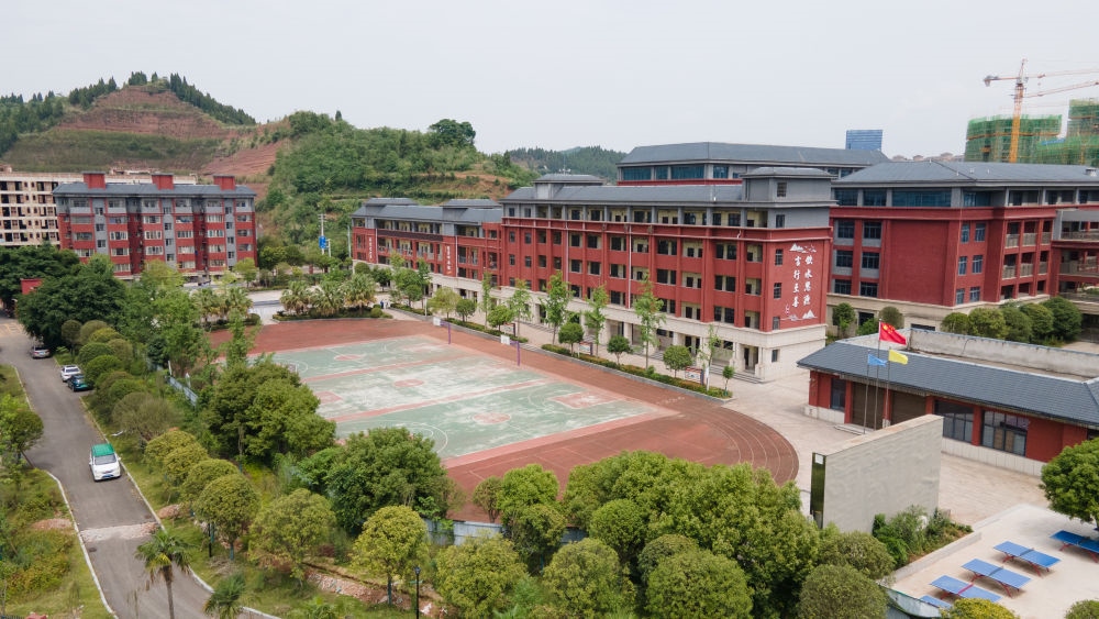這是5月31日拍攝的之江小學(xué)校園。