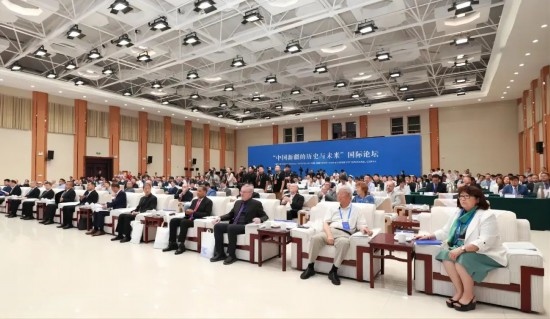 6月12日，“中國新疆的歷史與未來”國際論壇在喀什舉辦。（圖片來源：民族畫報）