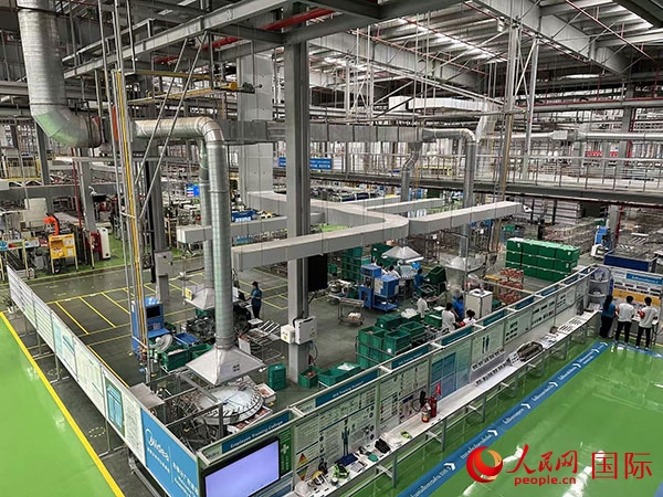 中企美的泰國工廠。人民網(wǎng)記者 簡承淵攝