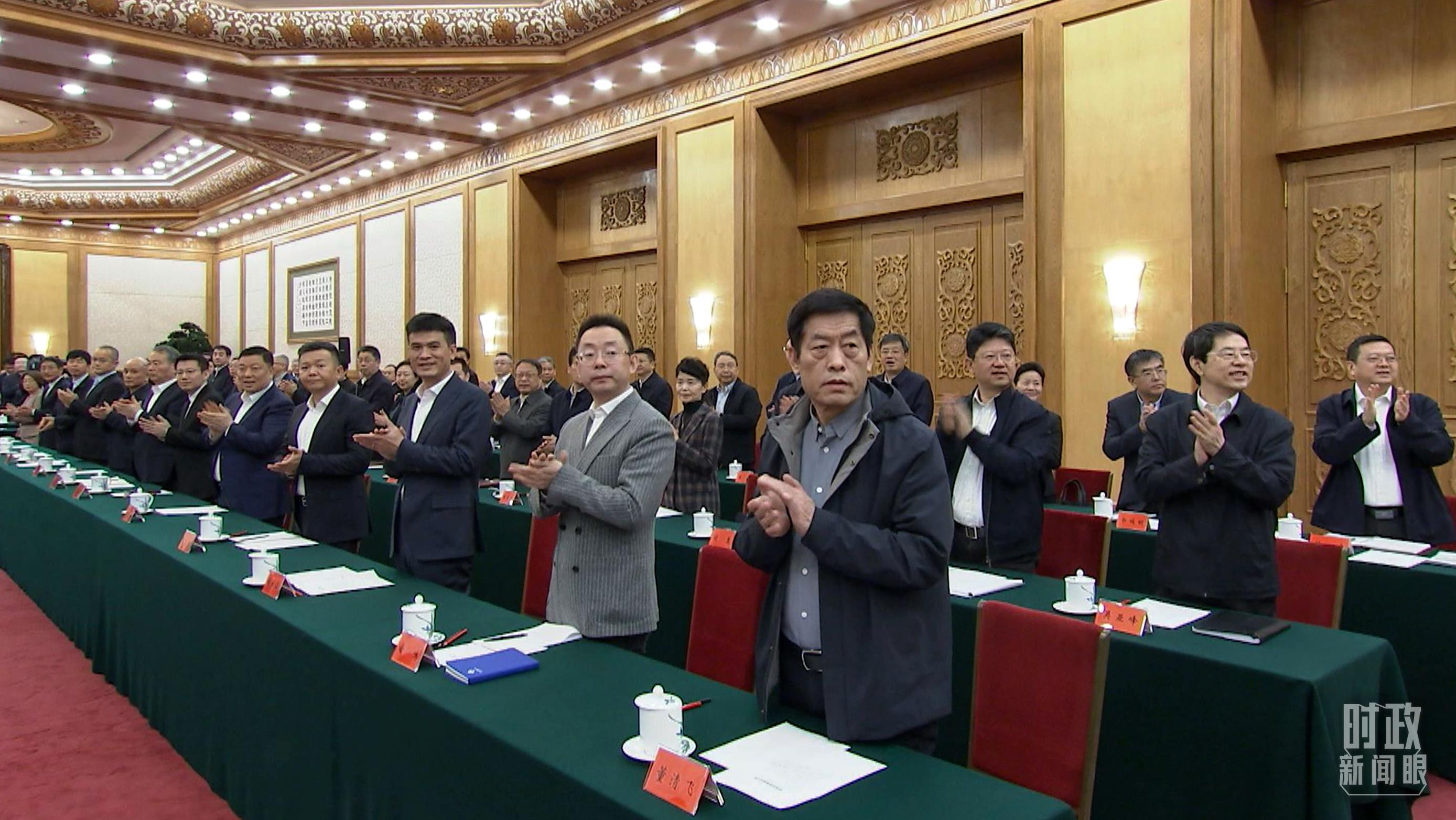△2月17日，民營企業(yè)座談會現(xiàn)場。