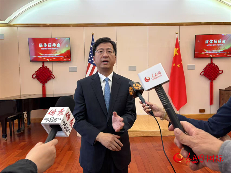 張建敏接受人民網(wǎng)等媒體記者采訪。人民網(wǎng) 鄧圩攝