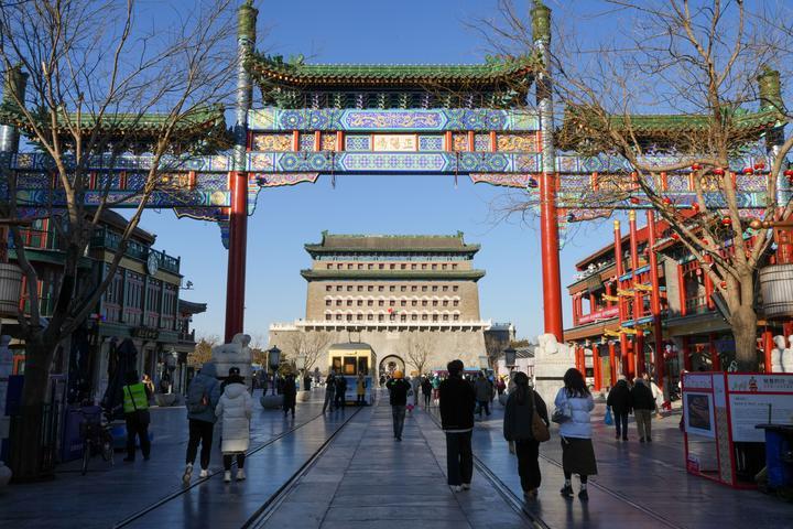 這是2024年12月26日從前門大街拍攝的正陽門箭樓。